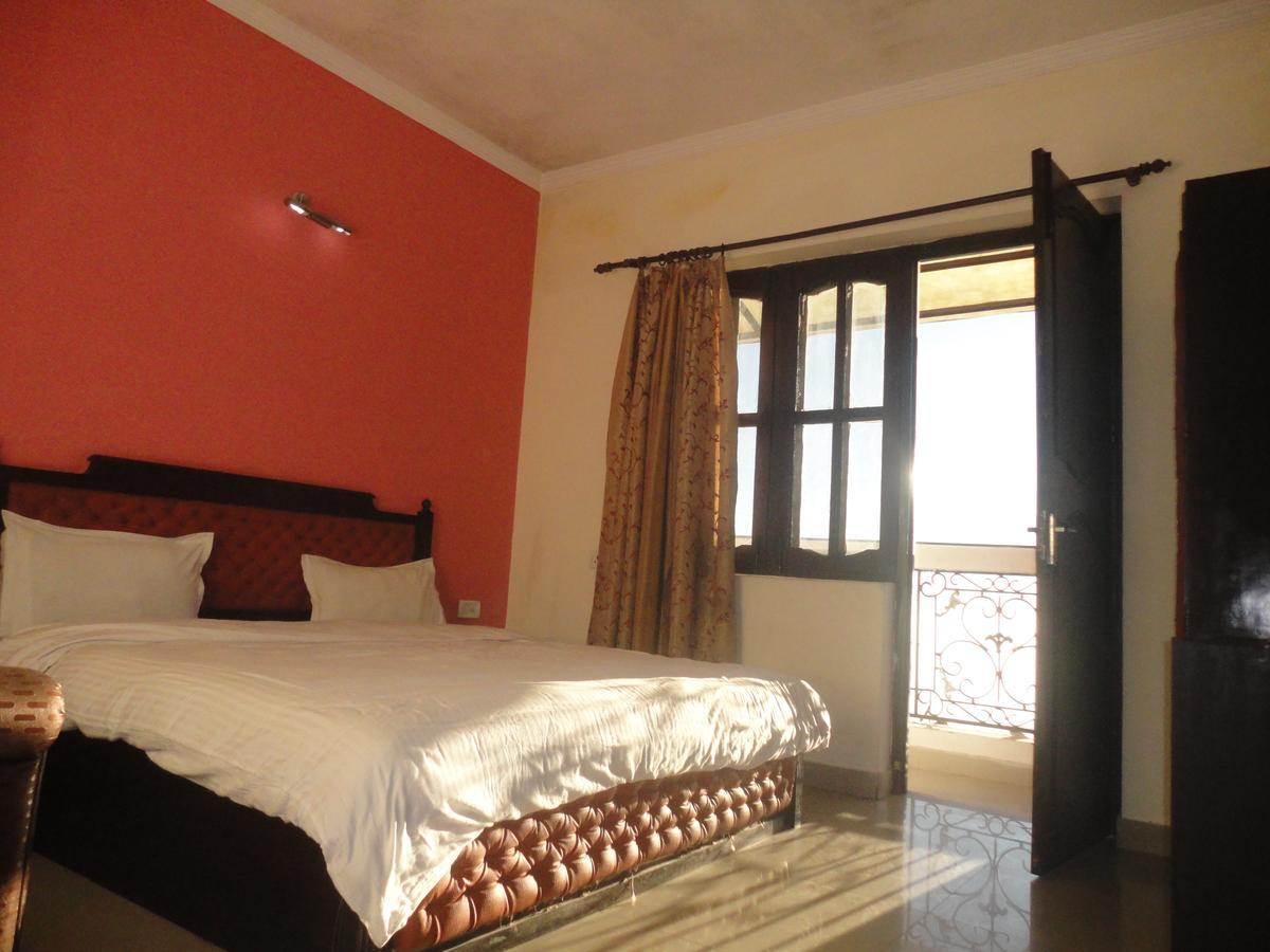 Glen Roy Hotel Mussoorie Exterior photo